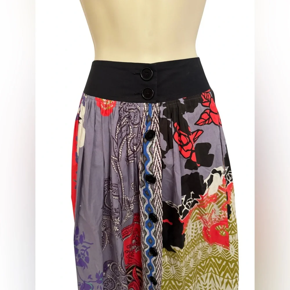 Etro Vibrant Midi Skirt with Purple, Red and Green Accents - Picture 4 of 8